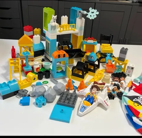 XL Duplo Lego Construction Lot w Custom Carrying Bag!l - over 130 pieces!!!