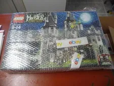 NEW FACTORY SEALED LEGO Monster Fighters 9468 Vampyre Castle Complete Retired