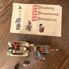 LEGO Lord of the Rings 9469 Gandalf Arrives (no box, no minifigure head or book)