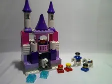 Lego Duplo 2.5 lbs Lot Castle Theme Great Condition Clean