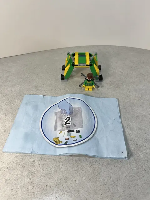 LEGO Super Heroes: Spider-Man at Doc Ock's Lab (10783)