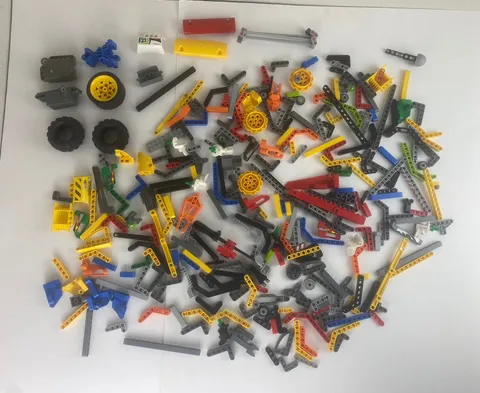 Assorted Loose LEGO Technics Bricks Building Blocks Lot 1 Pound 9 Ounces