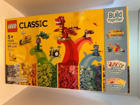 Retired  LEGO Classic 11020 Build Together set, which includes 1,601 pieces.