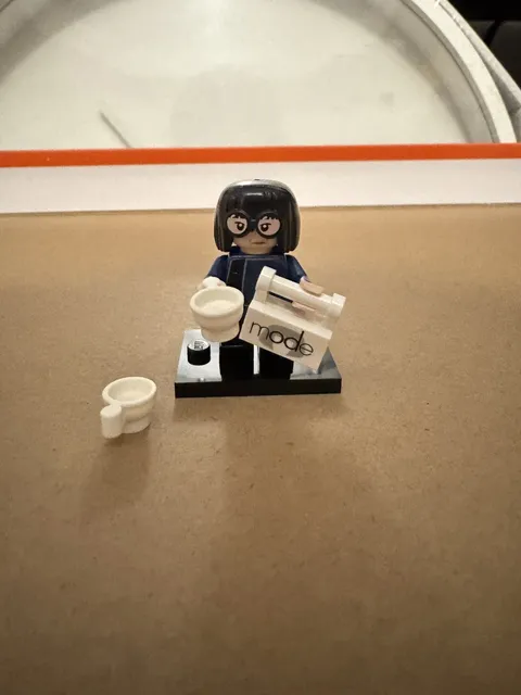 LEGO Disney Series 2 Minifigure EDNA MODE 71024 The Incredibles 