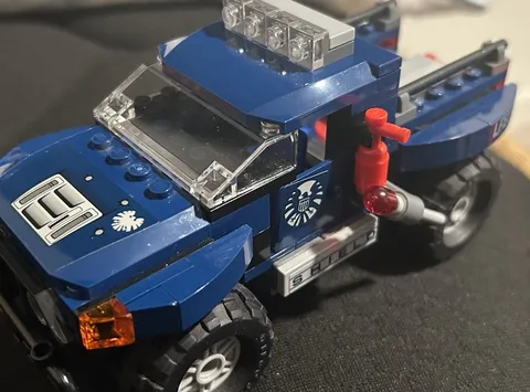 Lego Marvel Truck; Loki Cosmic Cube Escape(6867)