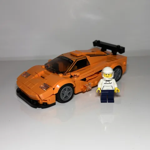 Lego Speed Champions 76918 Mclaren F1 LM  Car & Driver