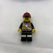 Lego Fireman Minifigure from sets 60023, 60004, 60002