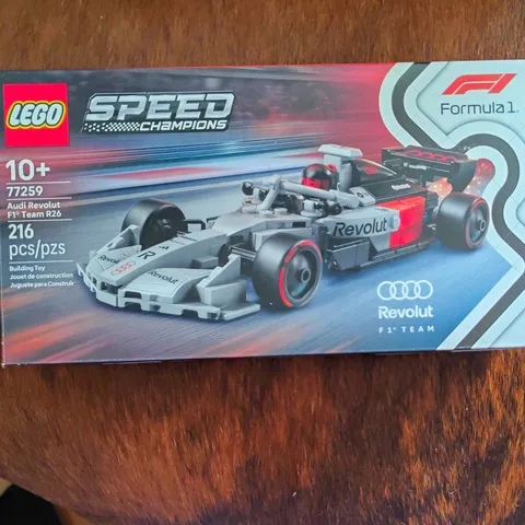 LEGO Speed Champions Formula 1 77259 Audi Revolut F1 Team R26 216pcs