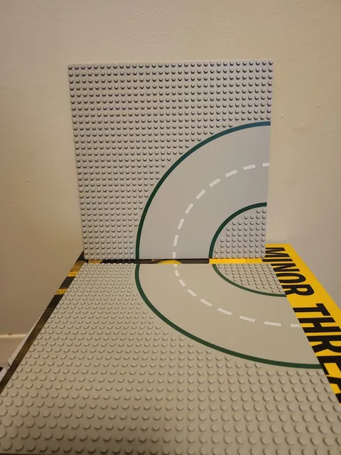 Vintage LEGO 32x32 Light Gray Curved Road Baseplate 609p01 Interlego AG Lot Of 2