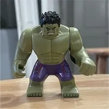 LEGO Minifigure Marvel Hulk Purple Shorts Big Figure SH0173 Age of Ultron