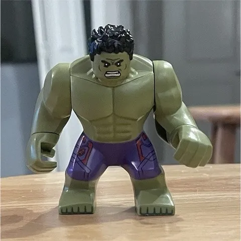 LEGO Minifigure Marvel Hulk Purple Shorts Big Figure SH0173 Age of Ultron