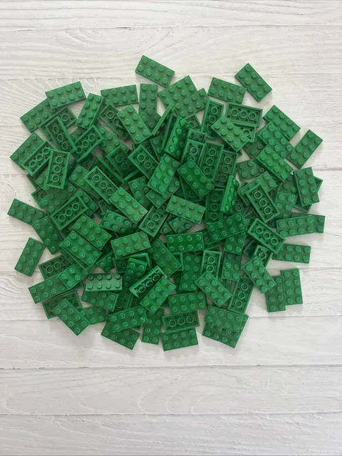 LEGO LOT GREEN 154 PCS 2X4 PLATE VARIETY BUILDING PIECES