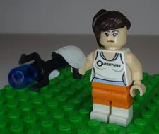 LEGO Dimensions Portal 2 71203 Chell Minifigure w/ Portal Gun EX