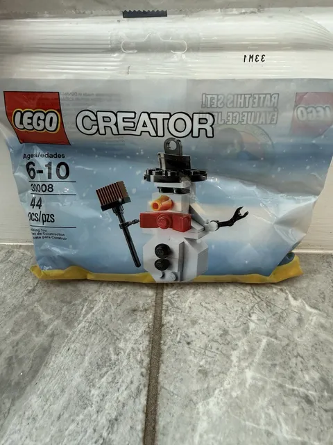 LEGO Creator 30008 Snowman 44 Pc Christmas Holiday Polybag Sealed Retired NISB