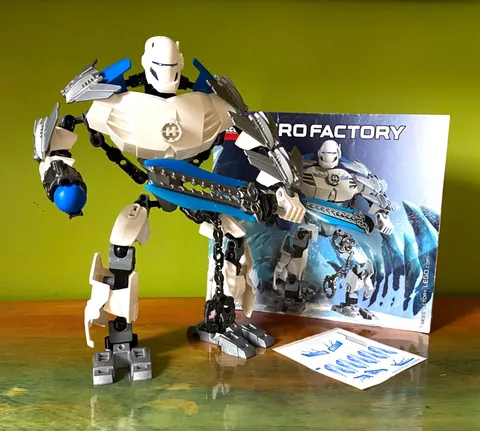LEGO HERO Factory: Stormer XL (6230) Complete w/ Stickers and Instructions