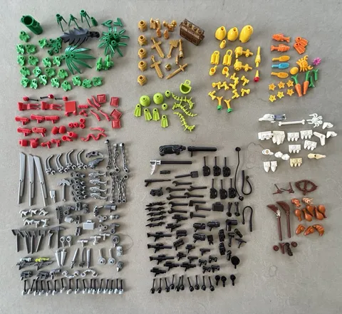 300+ Lego Weapons, Swords, Knives, Guns, Hand Tools, Antenna's, Tree Parts, Etc.