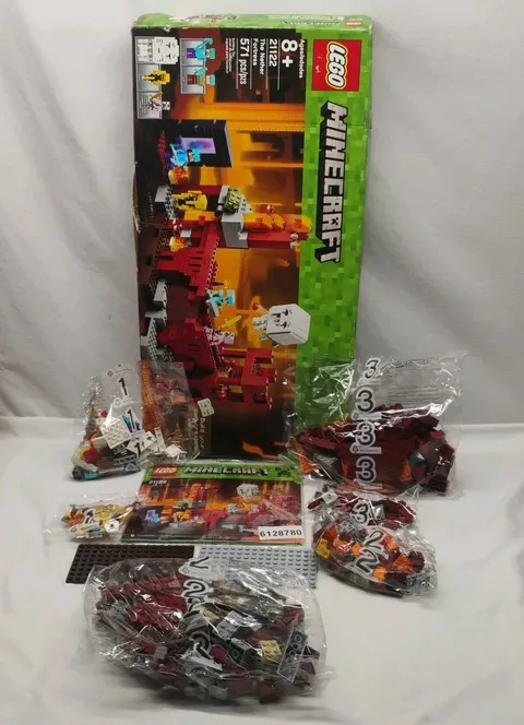 LEGO Minecraft: The Nether Fortress (21122) Brand New Open Damaged Box