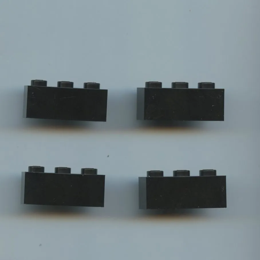 LEGO x 4 Black Brick 1 x 3 3622