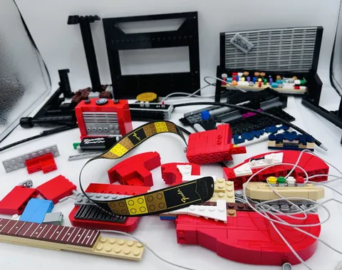 LEGO Ideas 21329 Fender Stratocaster Guitar Amp Parts Lot Straps Accessorie