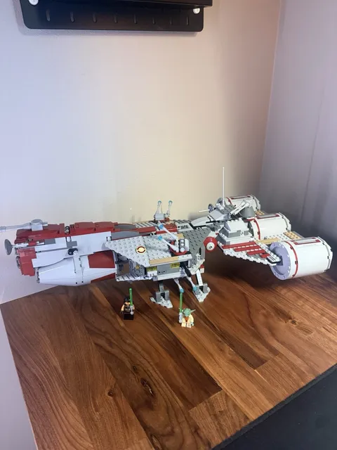 LEGO Star Wars: Republic Frigate (7964) Good Condition