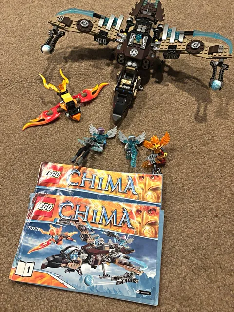 LEGO Legends of Chima 70228 Vultrix's Sky Scavenger 417pc w/ Instructions