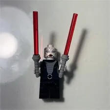 LEGO Minifigure w/ 2 Red Lightsabers, Black Outfit, Silver Helmet