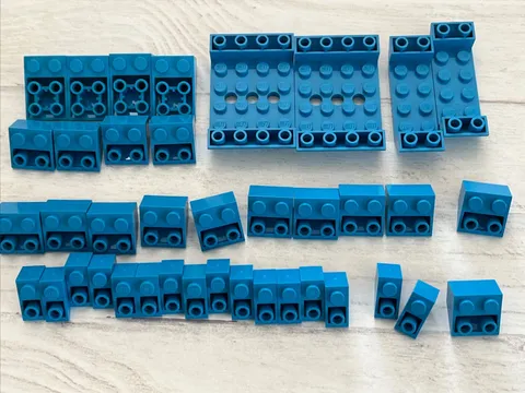 LEGO DARK AZURE BLUE LOT 39 PCS 2X1 2X2 4X6 INVERTED SLOPE BRICK AZUR VARIETY
