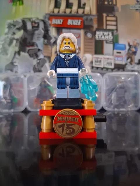 LEGO NINJAGO Master of Ice (Hibernus) Minifigure 71860 njo1052