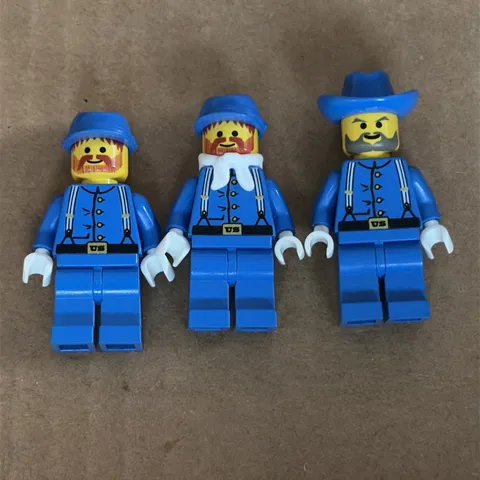 LEGO 90s Western Minifigure Cavalry Soldier Lot Of 3 *Some Are Missing Pieces
