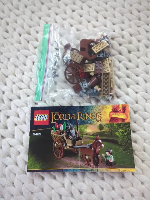 LEGO The Lord of the Rings: Gandalf Arrives (9469)