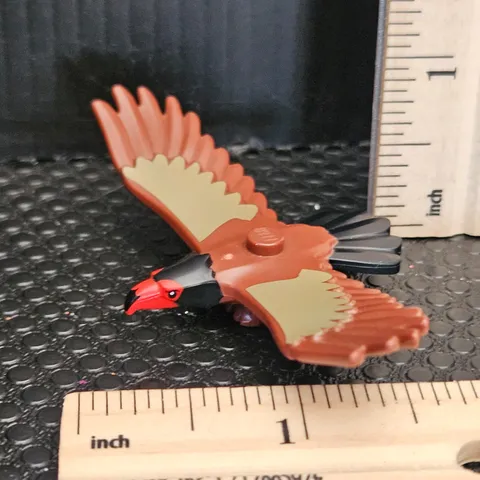 LEGO EAGLE Reddish Brown Wings from Wildlife Rescue Camp Bird 60302 Minifigure