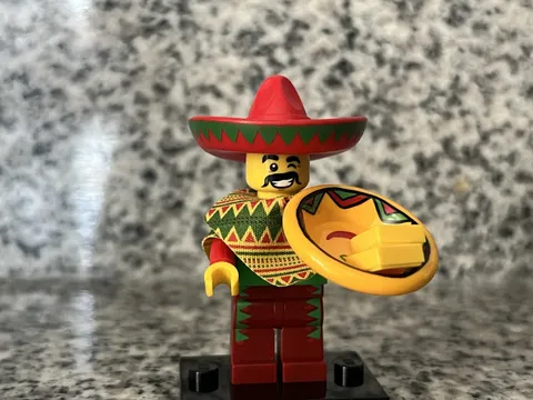 Lego Collectible Minifigures Movie Series 1 (TACO TUESDAY GUY)