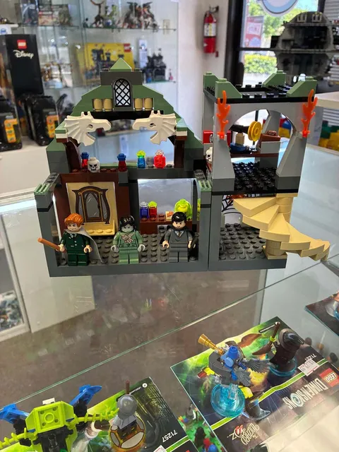 4752 Harry Potter Professor Lupin’s Classroom - Used