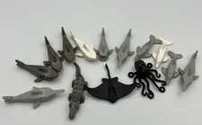 Lego Sea Creatures 1 Sting Ray 1 Octopus 3 Dolphins 5 Sharks 1 Croc 3 Sawfish