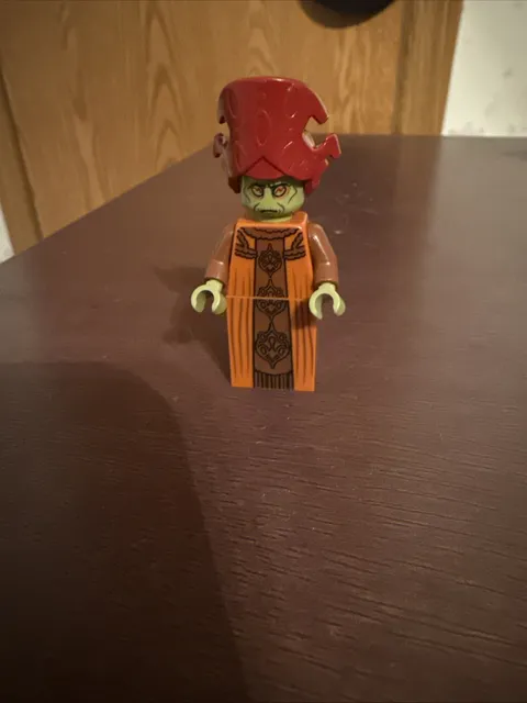 Lego Star Wars Minifig sw0363 Nute Gunray (from set 9494) Minifigure Complete