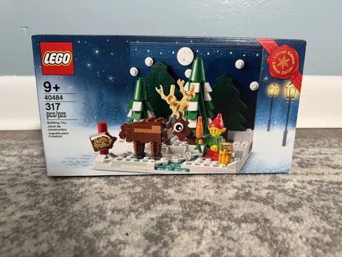 LEGO Seasonal: Santa's Front Yard (40484)