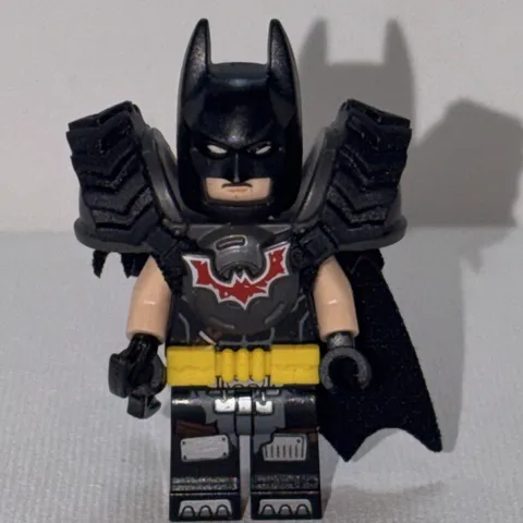 LEGO Batman Minifigure Black Suit with Cape & Armor Accessories
