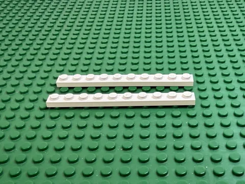 2x 1980s LEGO White Plate 1x10 w/Solid Stud Bottom 6990 6356 6394 6972 4030#4477