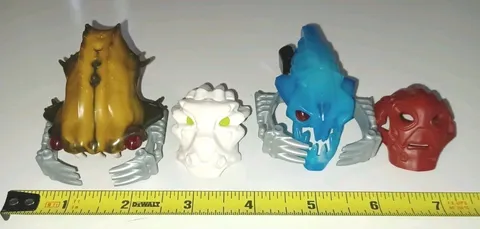 4ct LEGO Bionicle TAKADOX GITD Barraki Head Blue Mask , & Others Yellow, Red ,