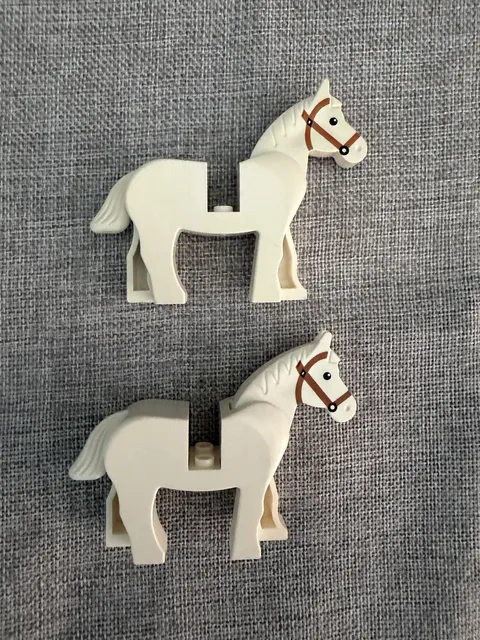 TWO LEGO 4493c01pb04 White Horse Black Eyes White Pupils and Dark Orange Bridle