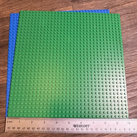 2x LEGO BASEPLATES green blue Base Plate 32 x 32 10 inches 