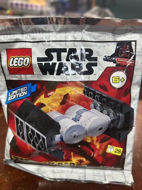 LEGO Star Wars Imperial TIE Bomber Foil Bag 912171 (SEALED)