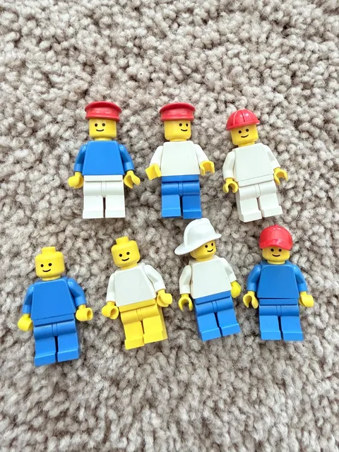 Vintage LEGO Town City Minifigures Classic Smiley Face - Lot of 7
