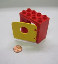 Lego Duplo Red Yellow WINDOW PANE DOOR UNIT Building Block 2x4 Circle Porthole