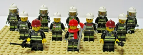 Lot of 12 town city fireman firemen LEGO minifigures firefighter