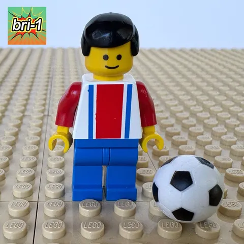 LEGO Sports, Soccer: Red Player 2 + Ball soc023, x45pb03, 3409 CHAMPIONSHIP 2000
