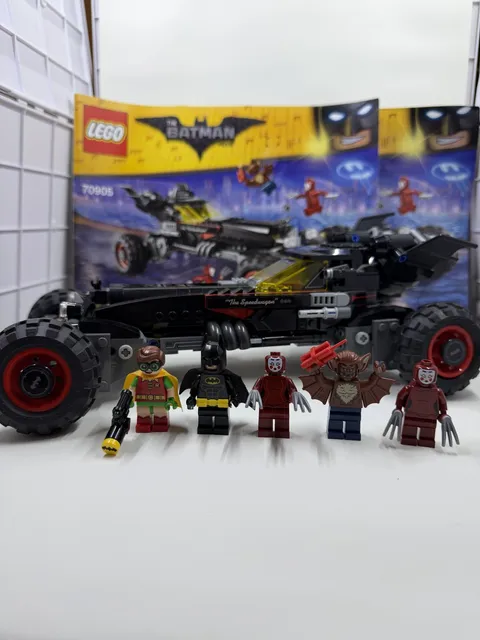 LEGO The LEGO Batman Movie: The Batmobile (70905) Complete set with instructions
