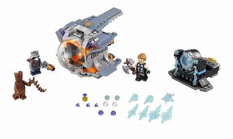LEGO Marvel 76102 Thor’s Weapon Quest 223pcs w/ Minifigures Thor Groot