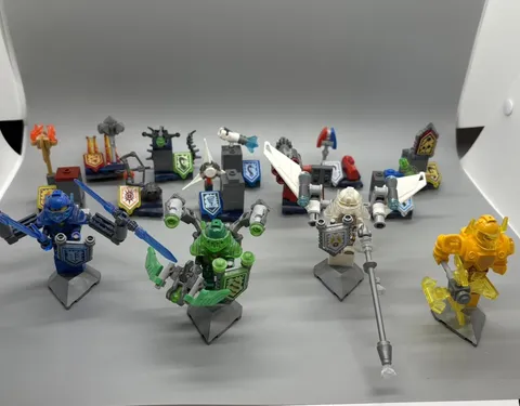 LEGO Nexo Knights Ultimate Clay Aaron Lance Axl lot see description 