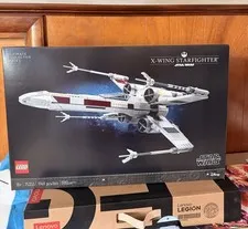 LEGO Star Wars: X-Wing Starfighter (75355)  Ultimate Collector Series